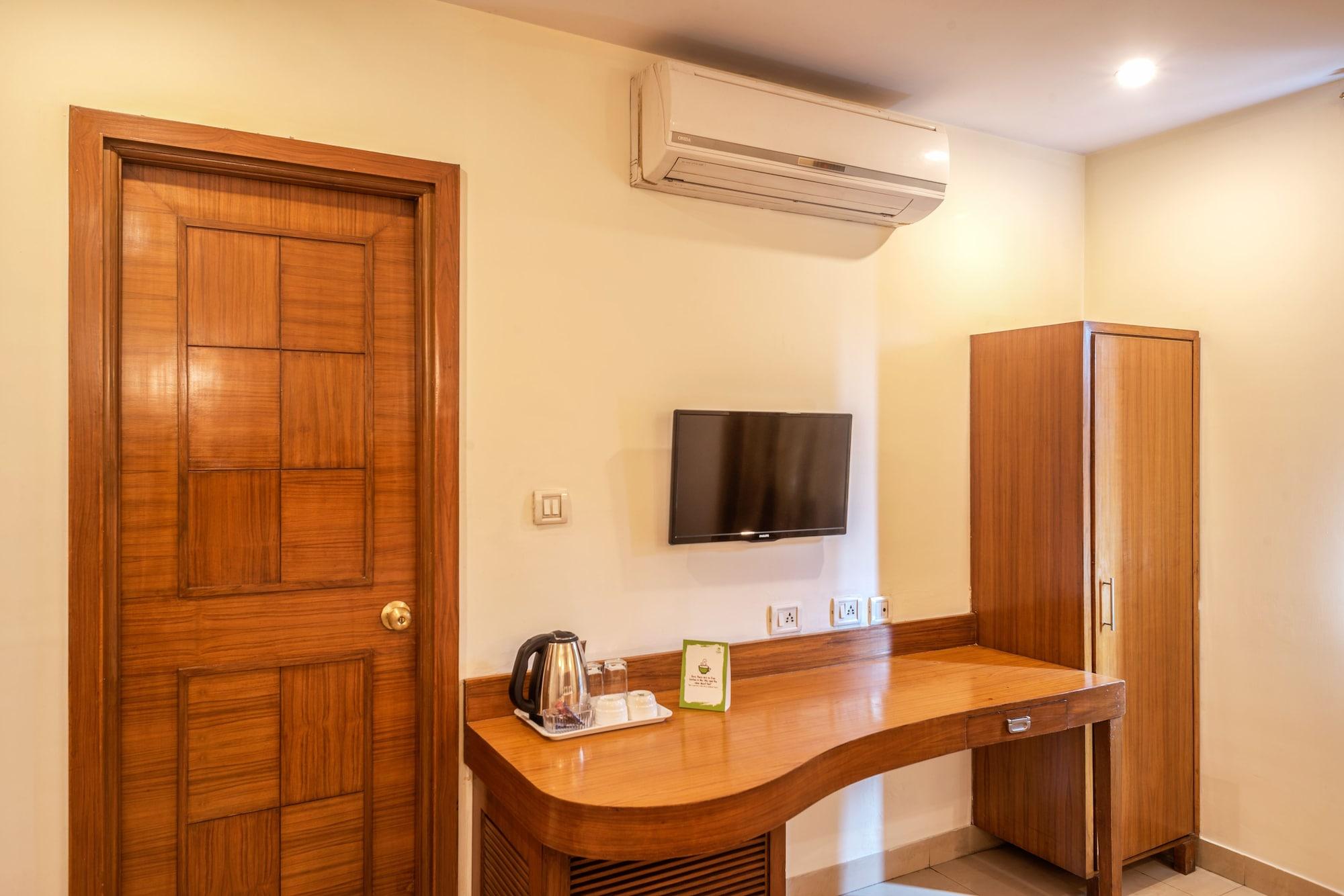 Treebo Trend Grand Plaza Nampally Хидерабад Екстериор снимка