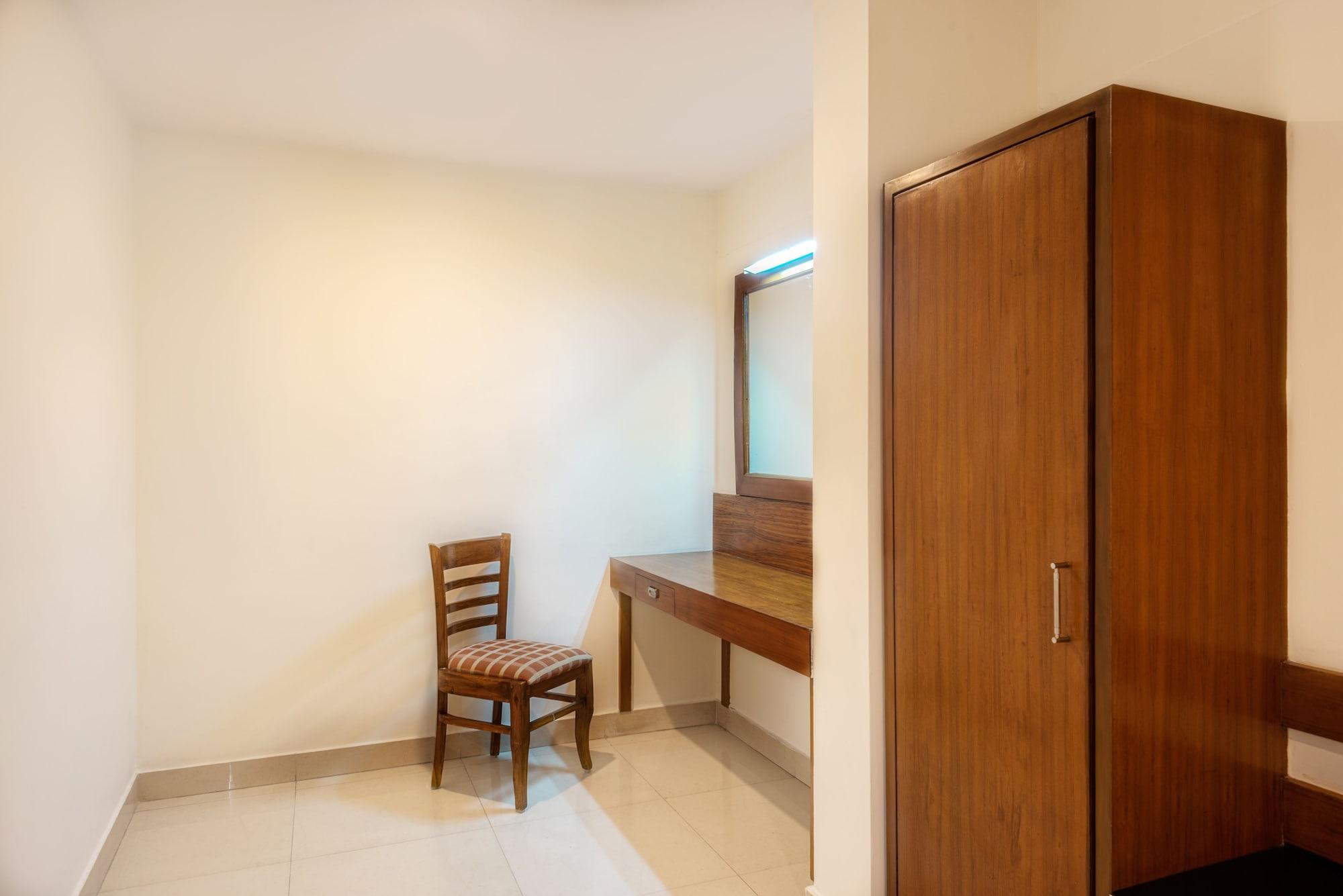 Treebo Trend Grand Plaza Nampally Хидерабад Екстериор снимка