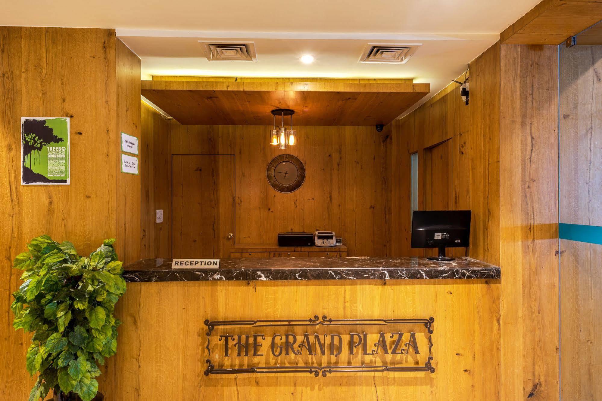 Treebo Trend Grand Plaza Nampally Хидерабад Екстериор снимка